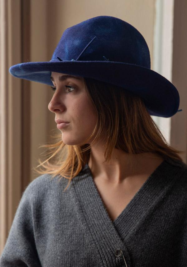 Rose & Lini YESEY “RAFFISH” BLUE FELTED HAT