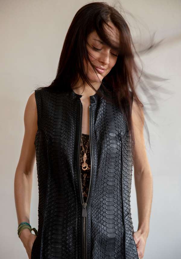 Rose & Lini SIMONA TAGLIAFERRI BLACK PYTHON LONG GILET