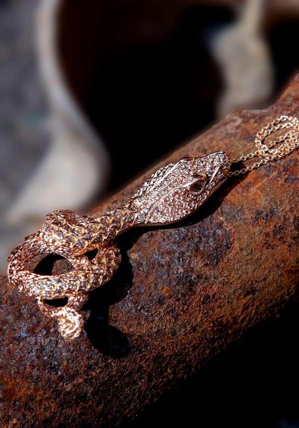 Rose & Lini SIMONA TAGLIAFERRI “COBRA PENDANT NECKLACE J217” PINK GOLD