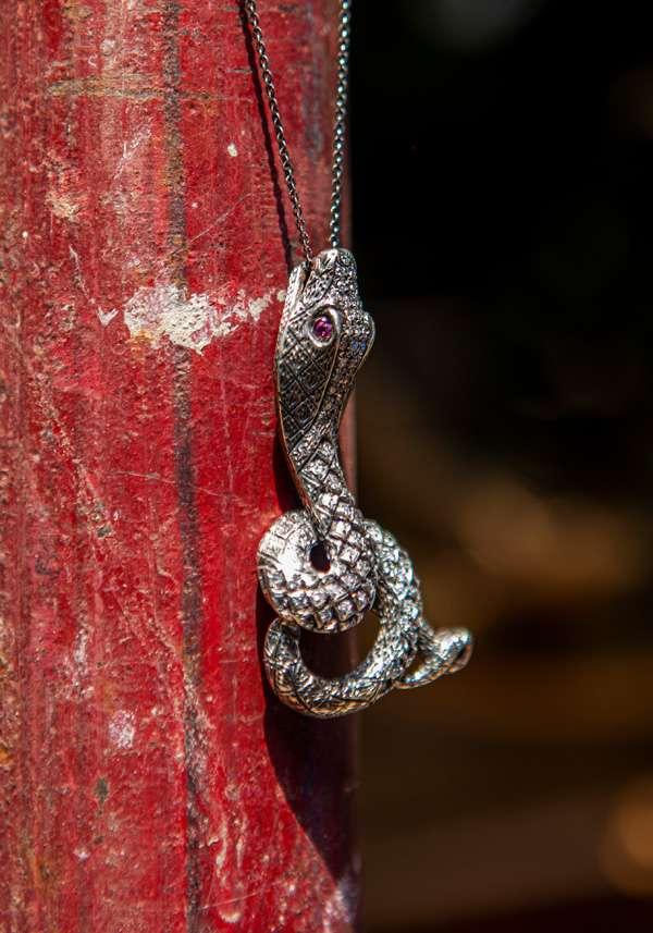 Rose & Lini SIMONA TAGLIAFERRI “COBRA PENDANT NECKLACE J226 WD” WHITE DIAMONDS