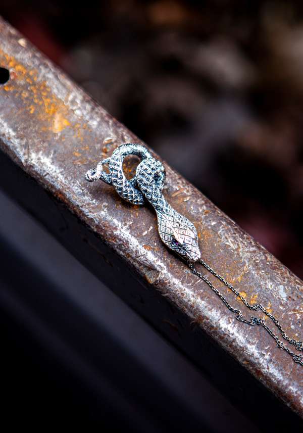 Rose & Lini SIMONA TAGLIAFERRI “COBRA PENDANT NECKLACE J227” RUBY