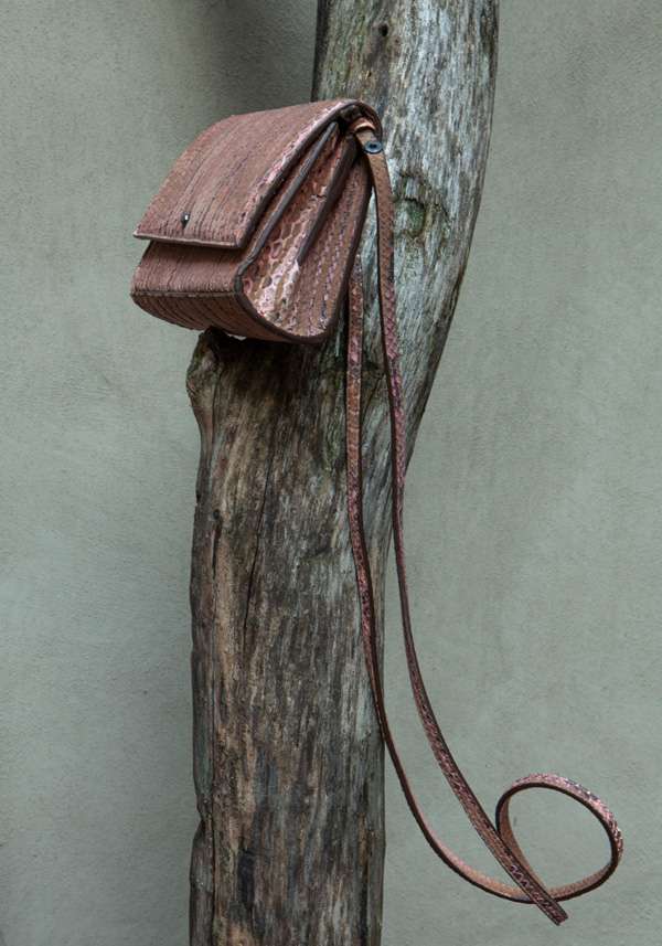 Rose & Lini SIMONA TAGLIAFERRI NUDE PYTHON POCHETTE BAG