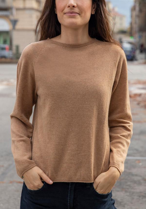 Rose & Lini THAT’S ALYKI CASHMERE “FANNY G” RHUM SWEATER