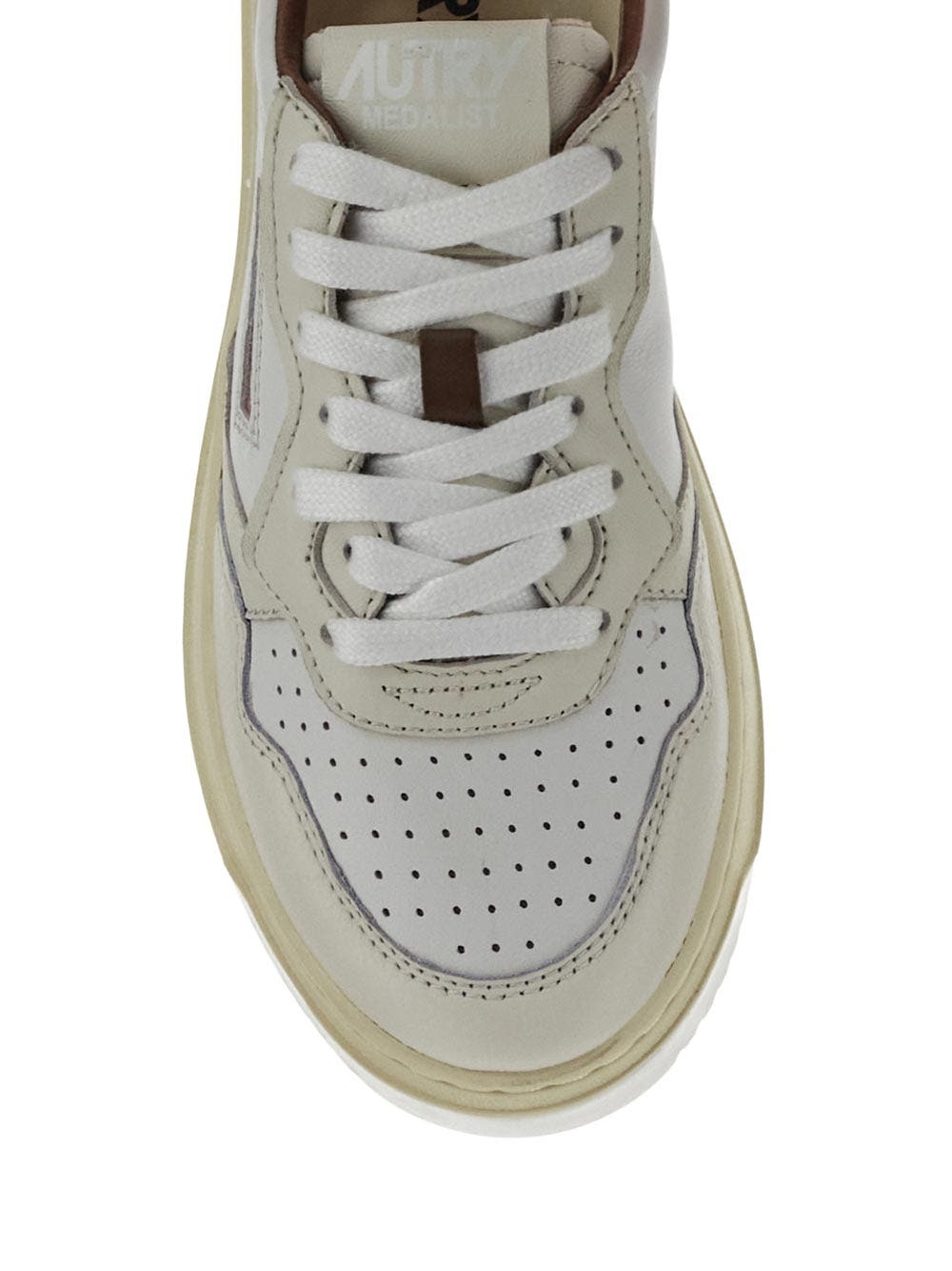 Oluxury Autry Medalist Low Sneakers