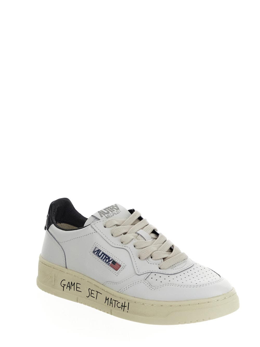 Oluxury Autry Medalist Low Sneakers