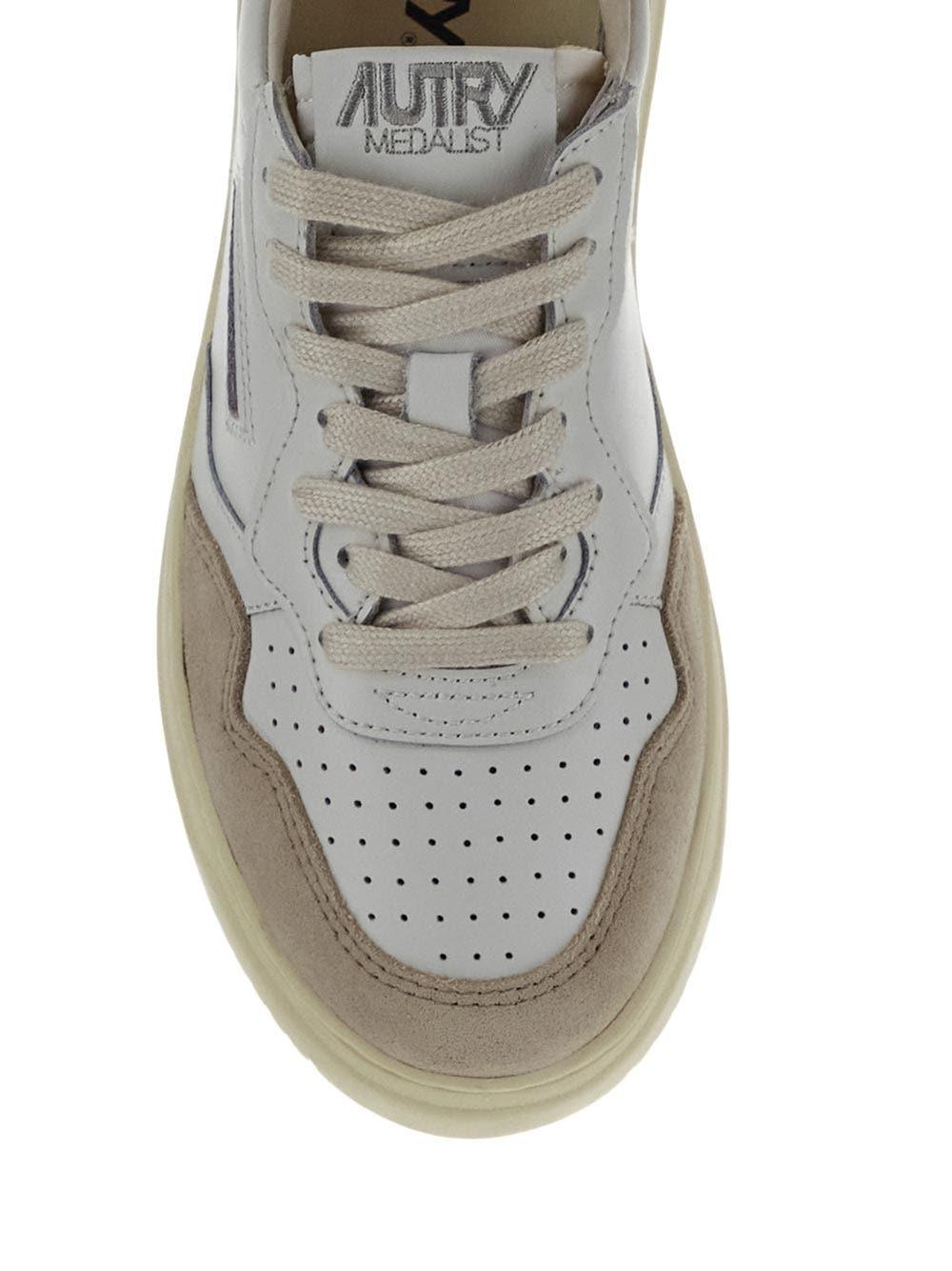 Oluxury Autry Medalist Low Sneakers