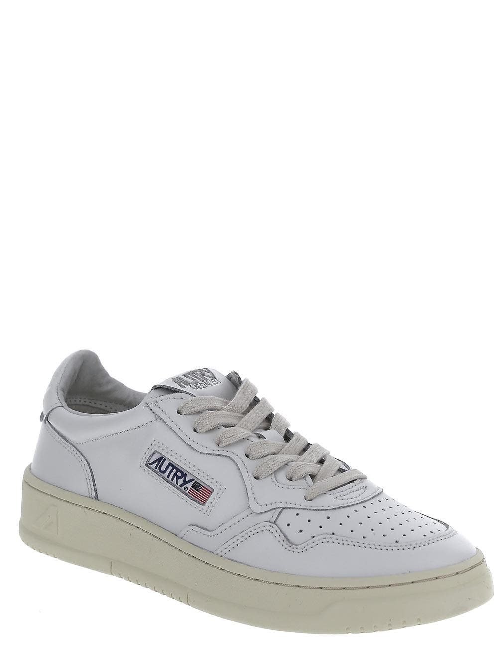 Oluxury Autry Medalist Low Sneakers