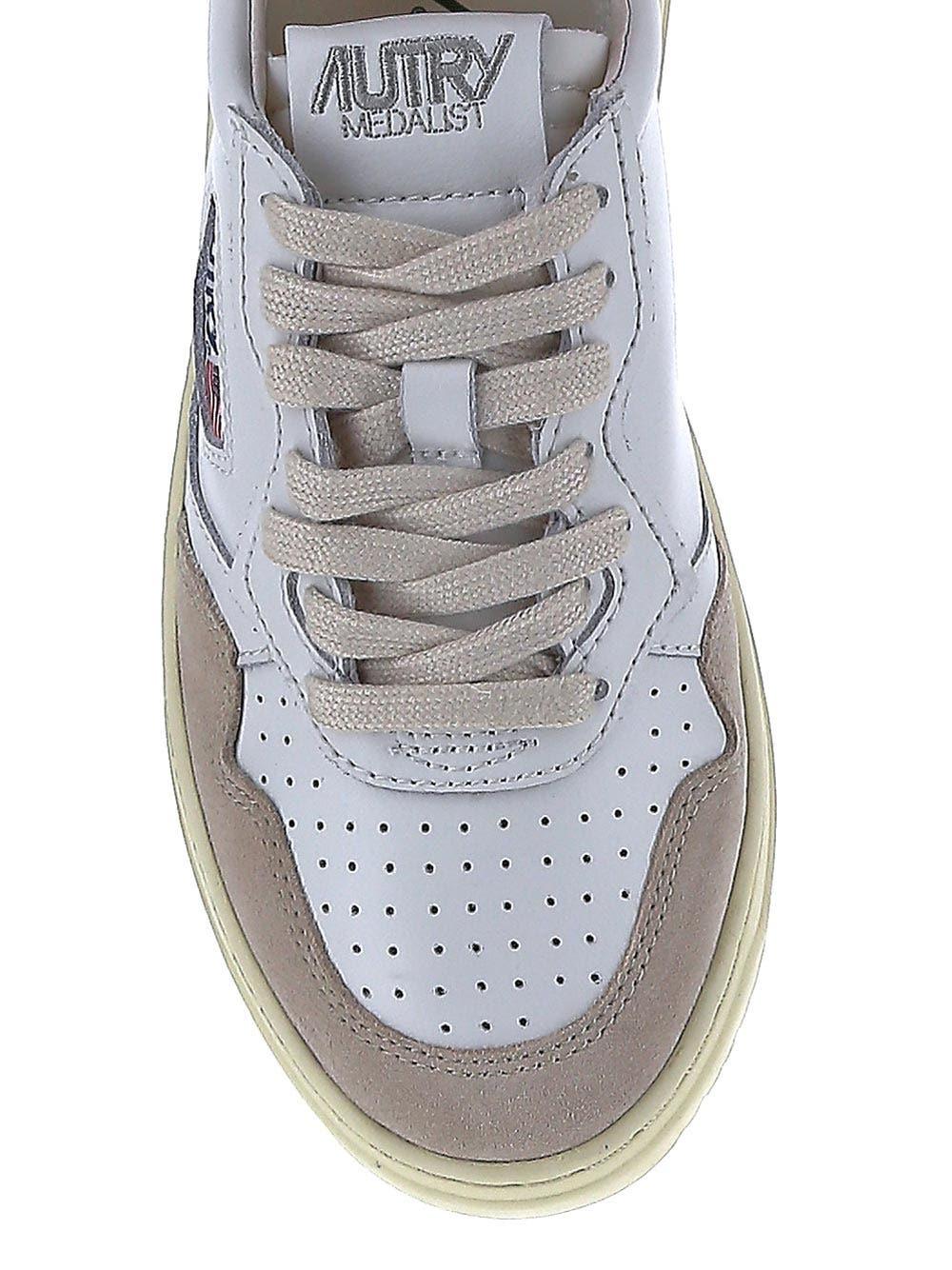 Oluxury Autry Medalist Low Sneakers
