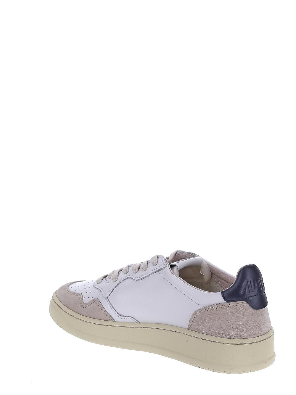 Oluxury Autry Medalist Low Sneakers