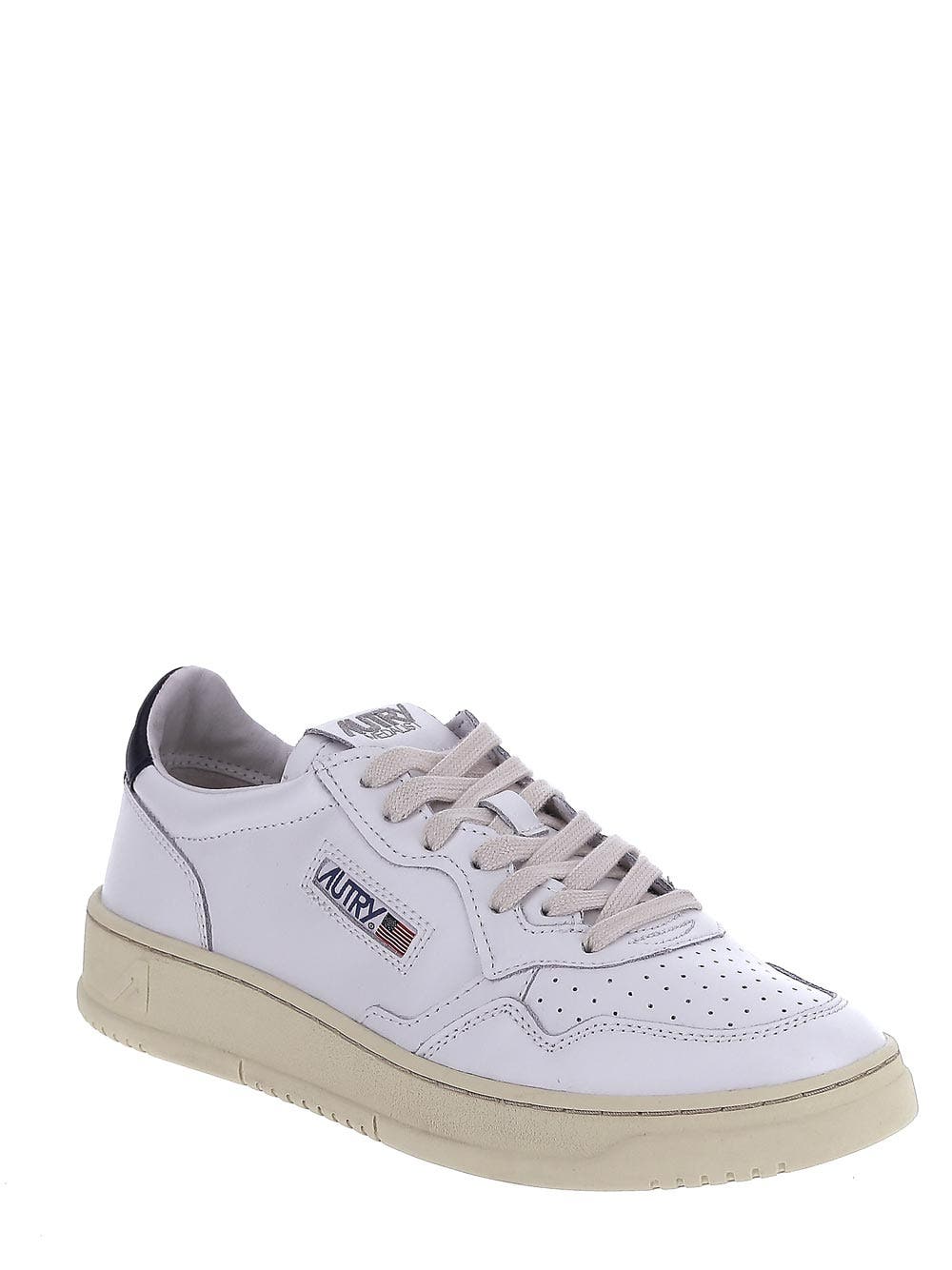 Oluxury Autry Medalist Low Sneakers