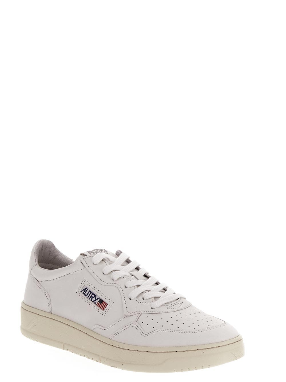 Oluxury Autry Medalist Low Sneakers