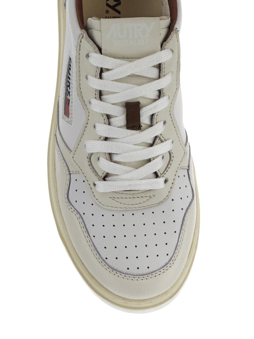 Oluxury Autry Medalist Low Sneakers
