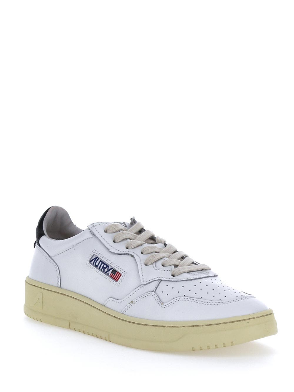 Oluxury Autry Medalist Low Sneakers