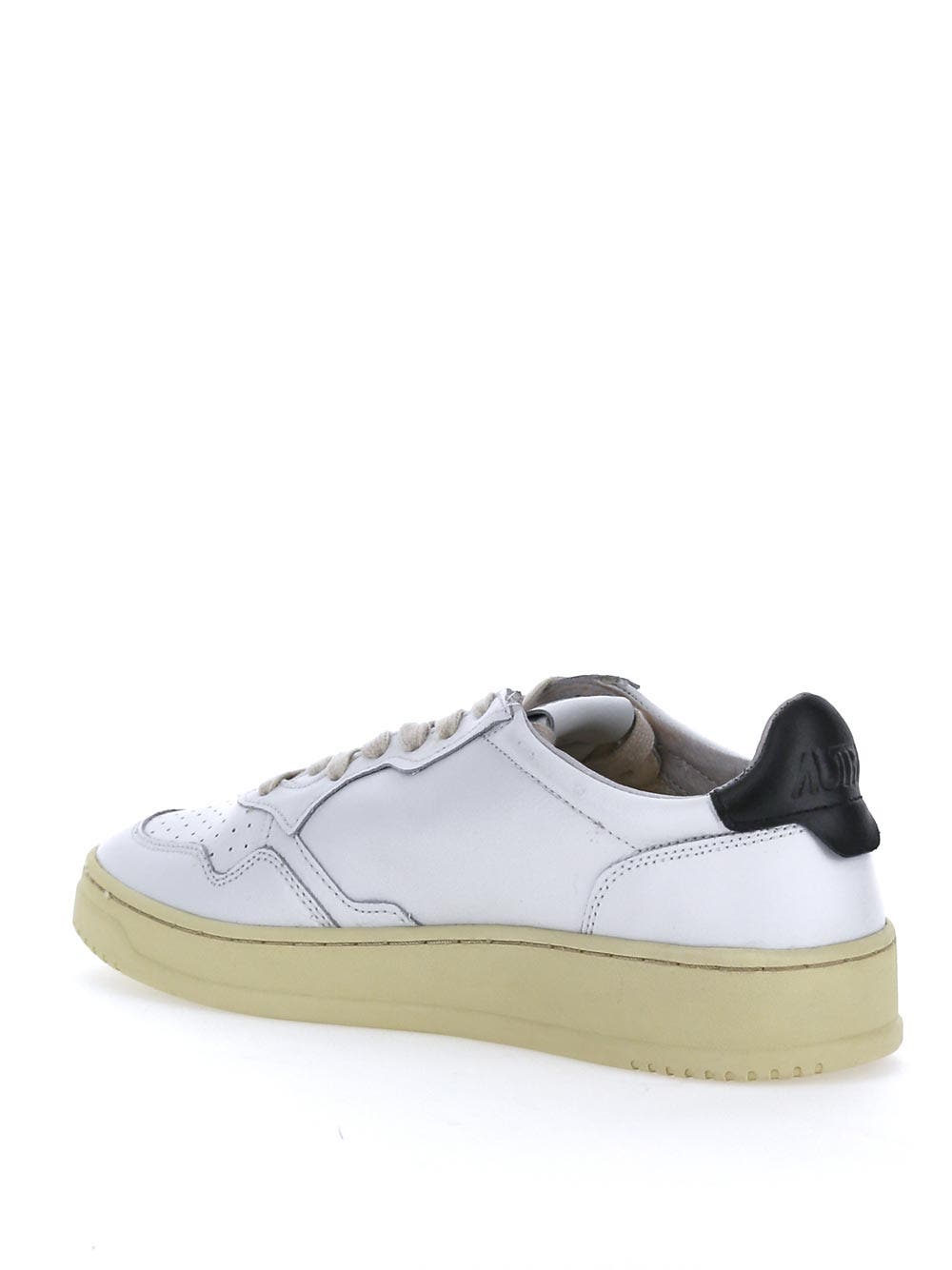 Oluxury Autry Medalist Low Sneakers