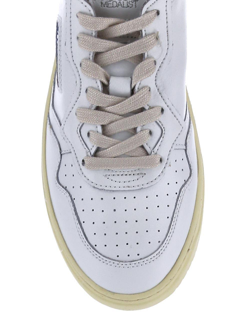 Oluxury Autry Medalist Low Sneakers