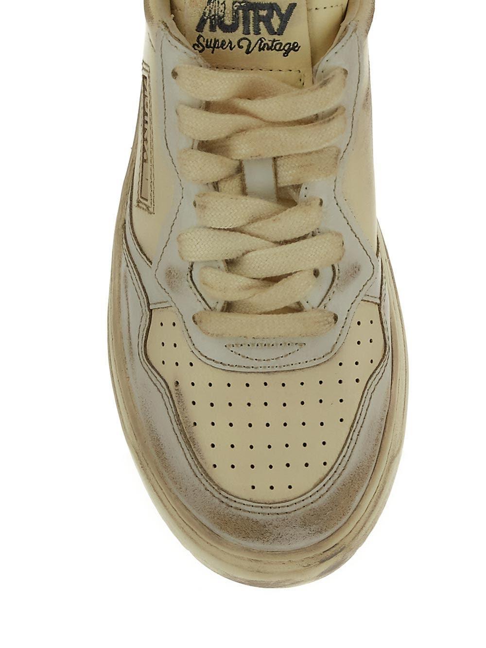 Oluxury Autry Supvint Low Sneaker