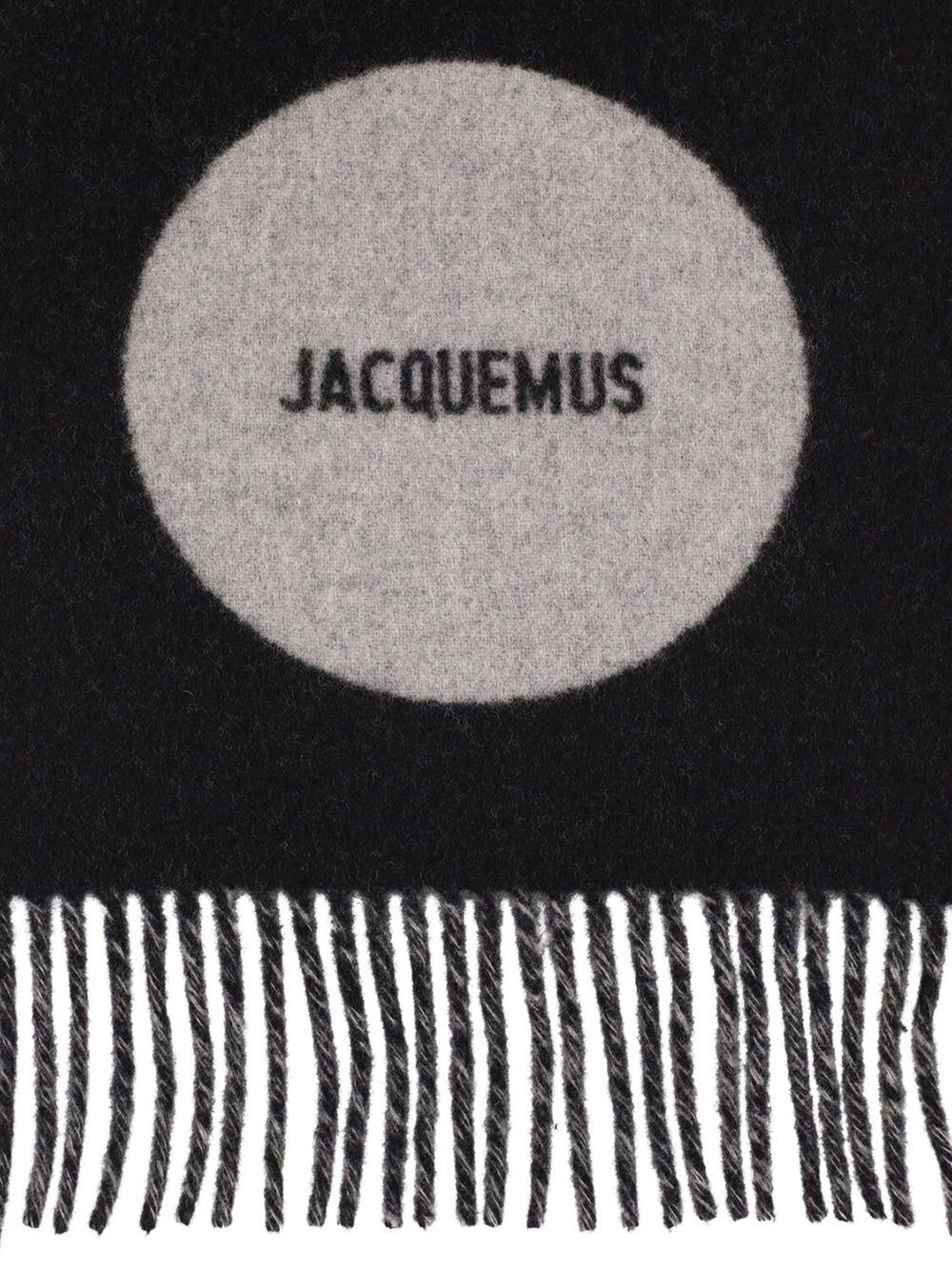 Oluxury Jacquemus L'Echarpe Rond Carre