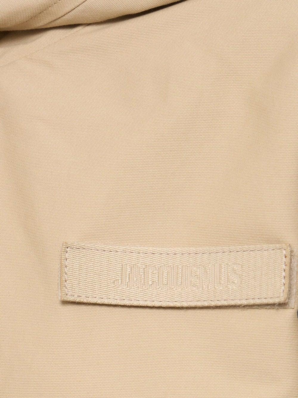Oluxury Jacquemus La Parka Courte Caraco