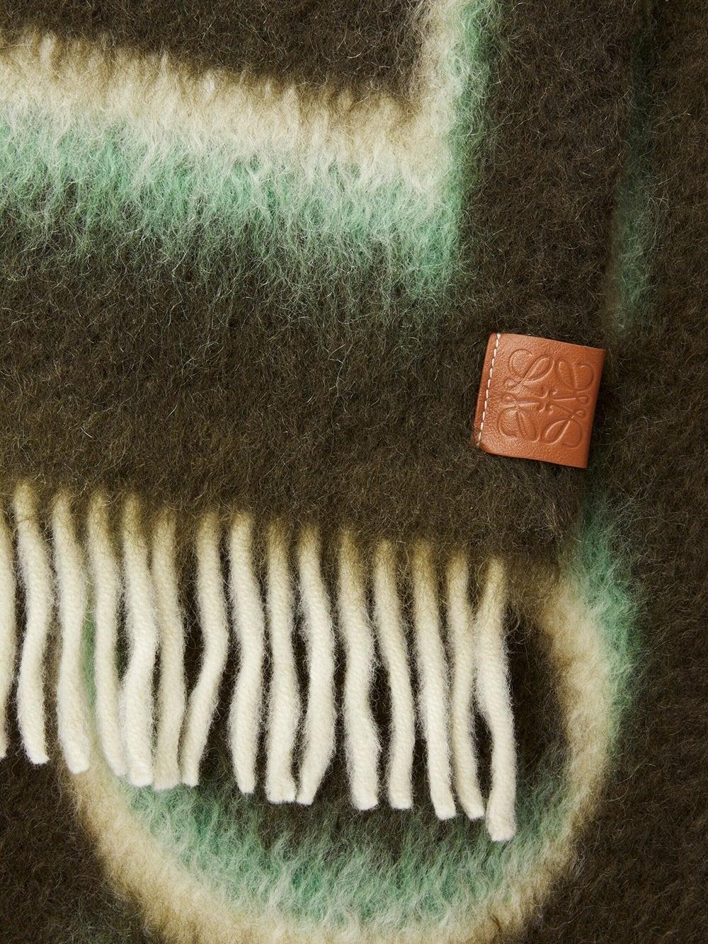 Oluxury Loewe Logo Scarf