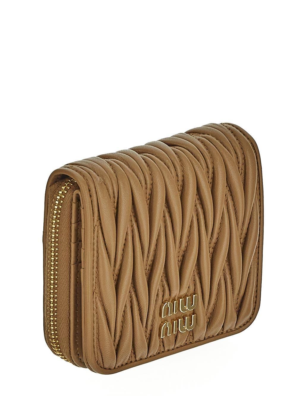 Oluxury Miu Miu Logo Wallet