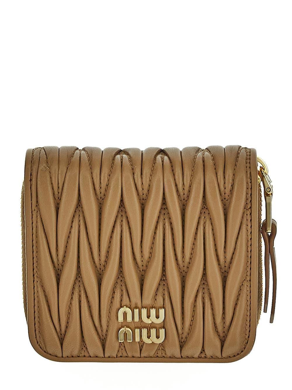 Oluxury Miu Miu Logo Wallet