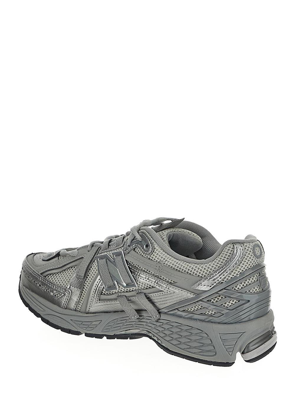 Oluxury New Balance 1906 Sneaker