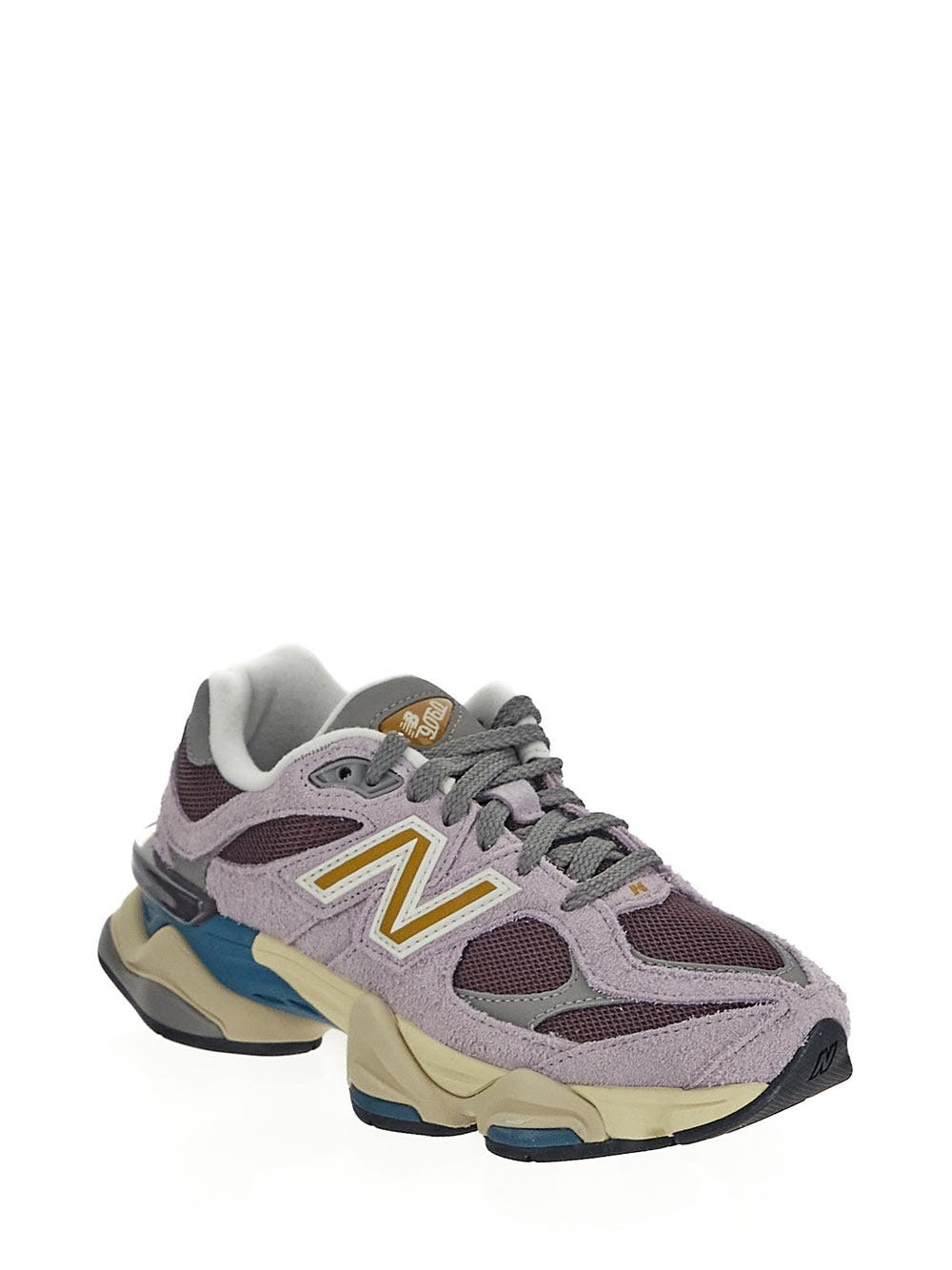 Oluxury New Balance 9060 Sneaker