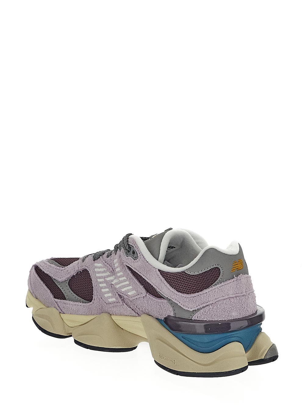 Oluxury New Balance 9060 Sneaker