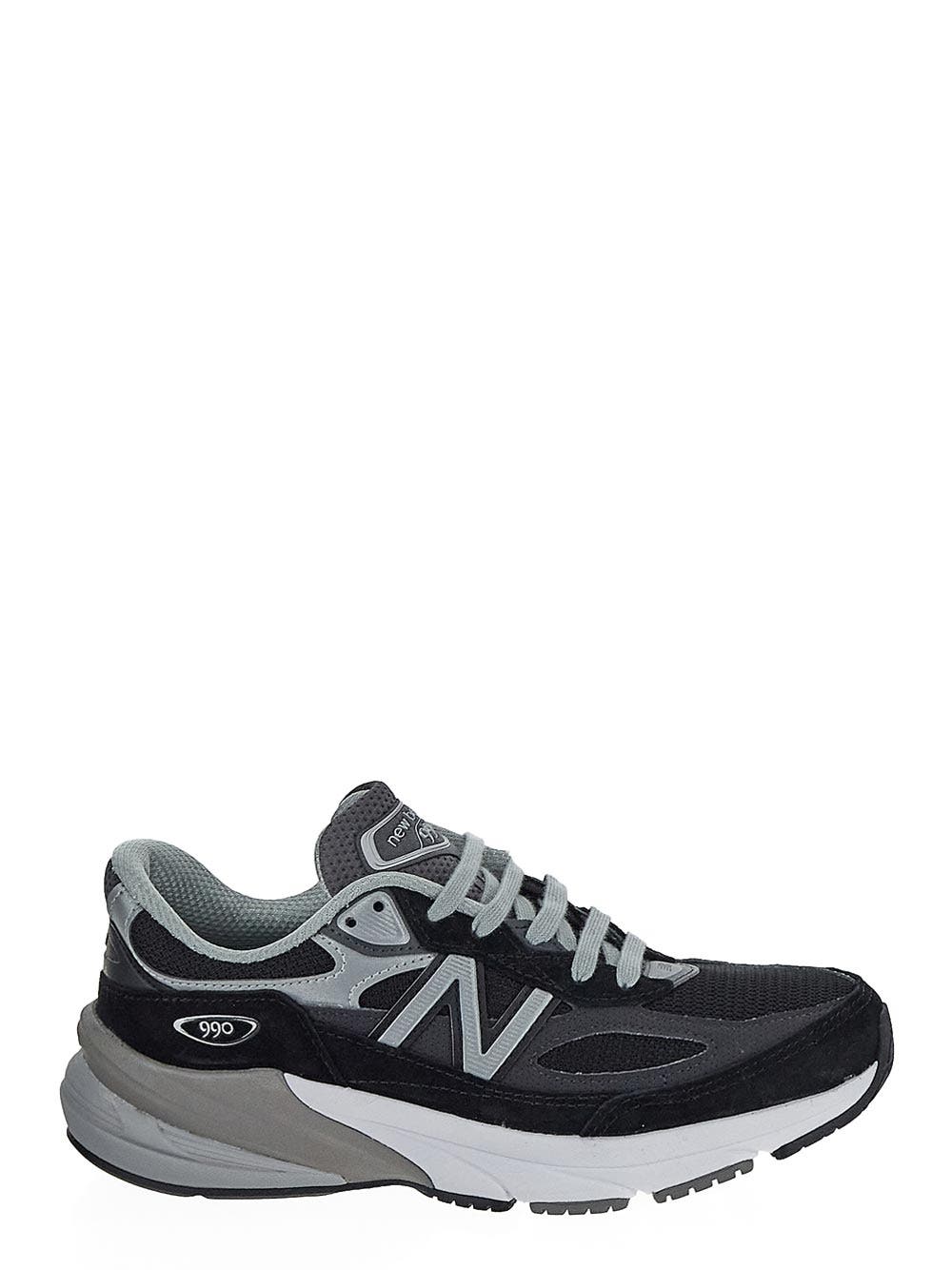 Oluxury New Balance 990 Sneaker