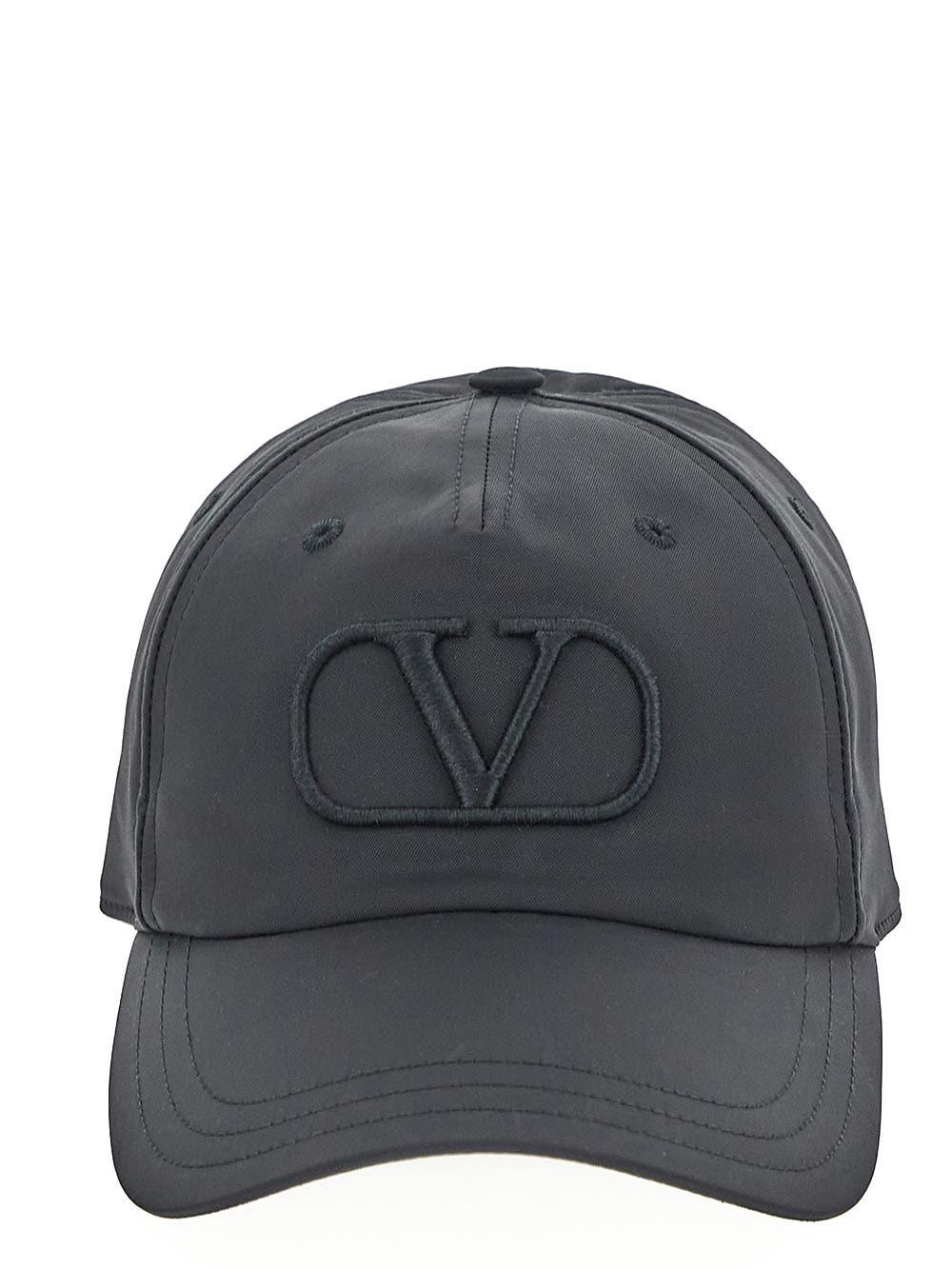 Oluxury Valentino Garavani Logo Cap