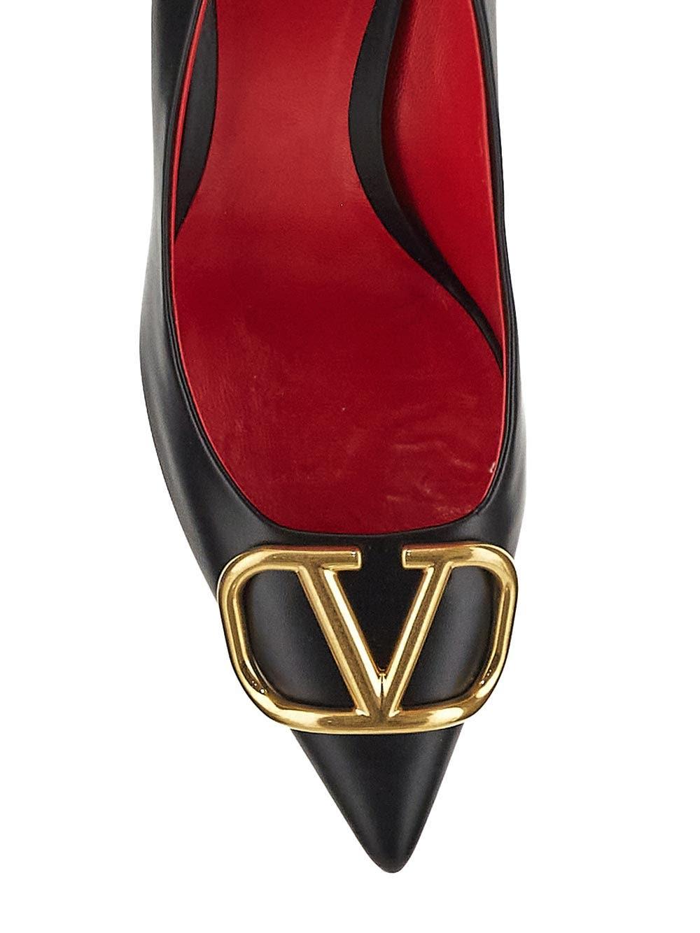 Oluxury Valentino Garavani Logo Pump