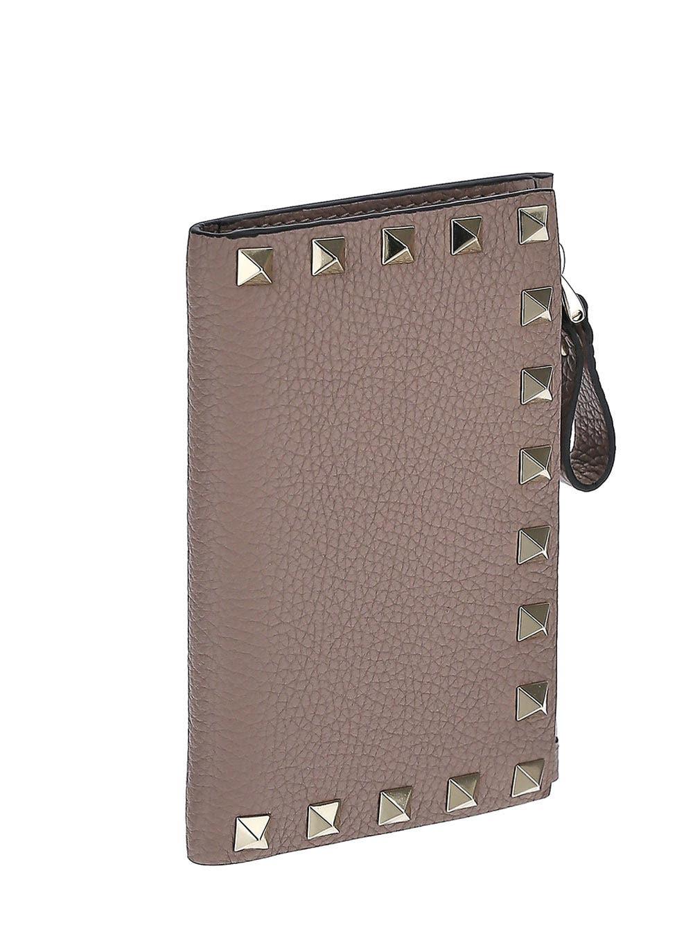 Oluxury Valentino Garavani Logo Wallet