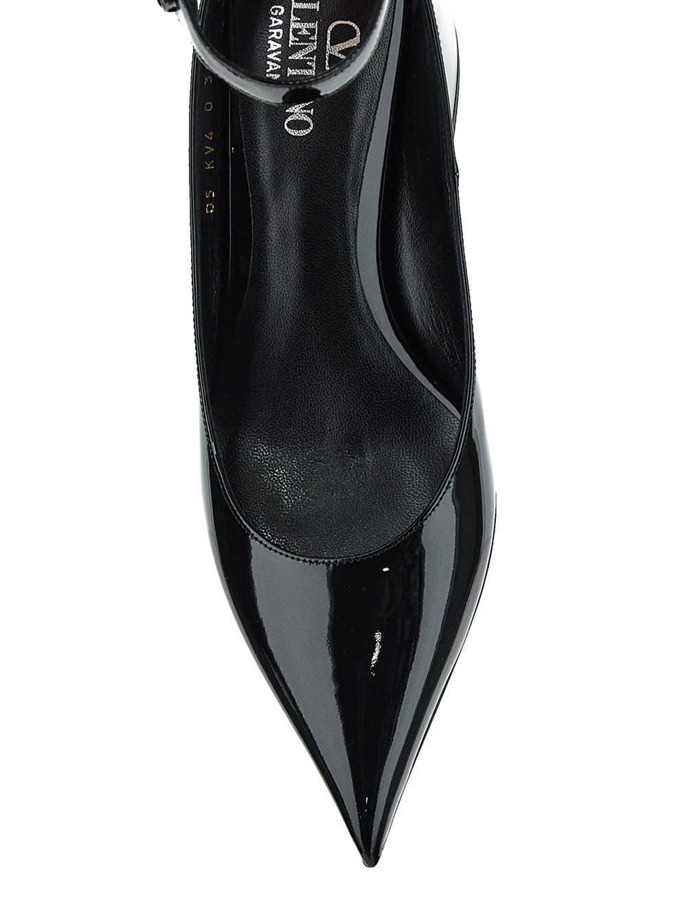 Oluxury Valentino Garavani Pointed Shoe