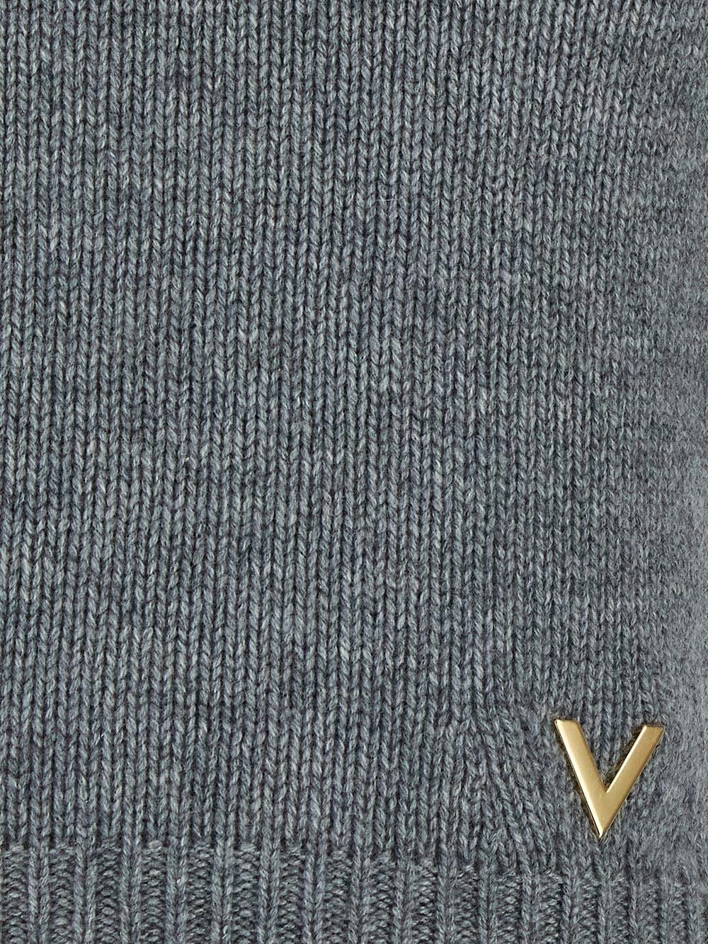 Oluxury Valentino V Sweater