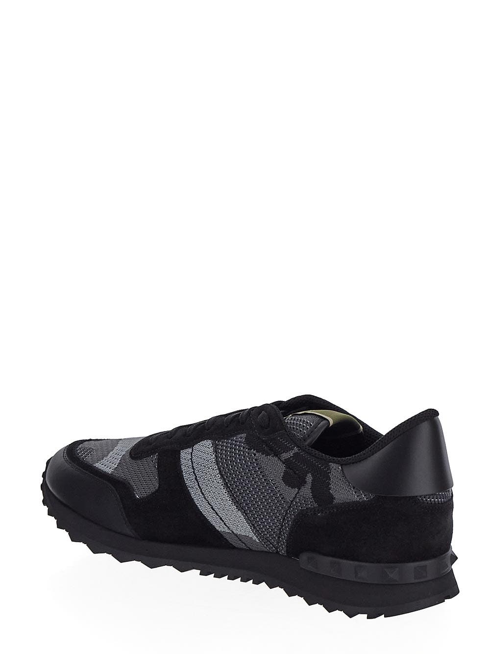 Oluxury Valentino Garavani Rockrunner Mimetic Sneaker