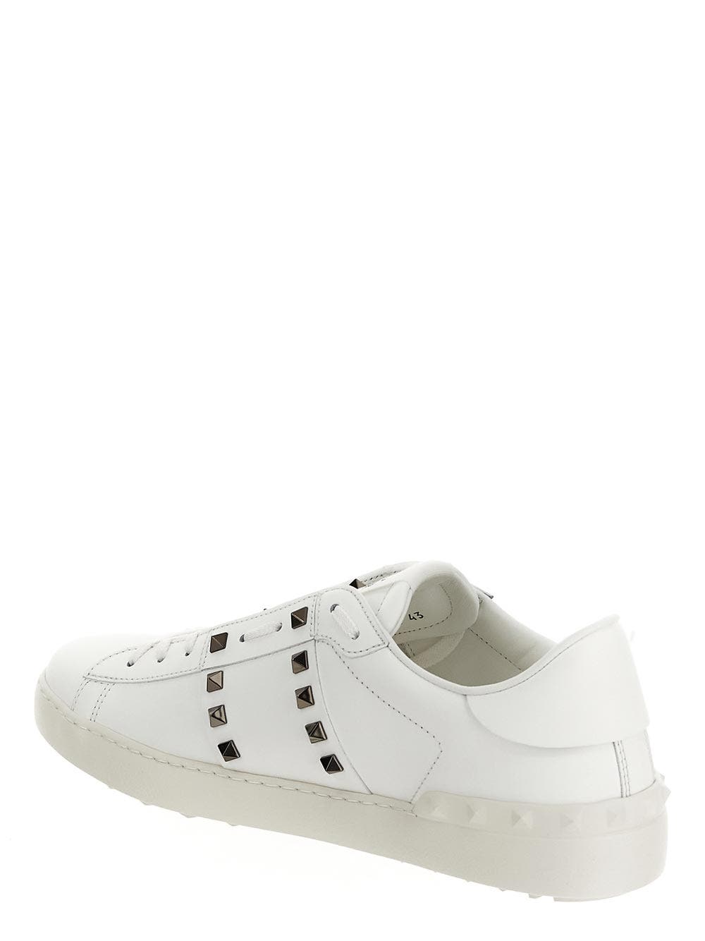 Oluxury Valentino Garavani Rockstud Untitled Sneaker