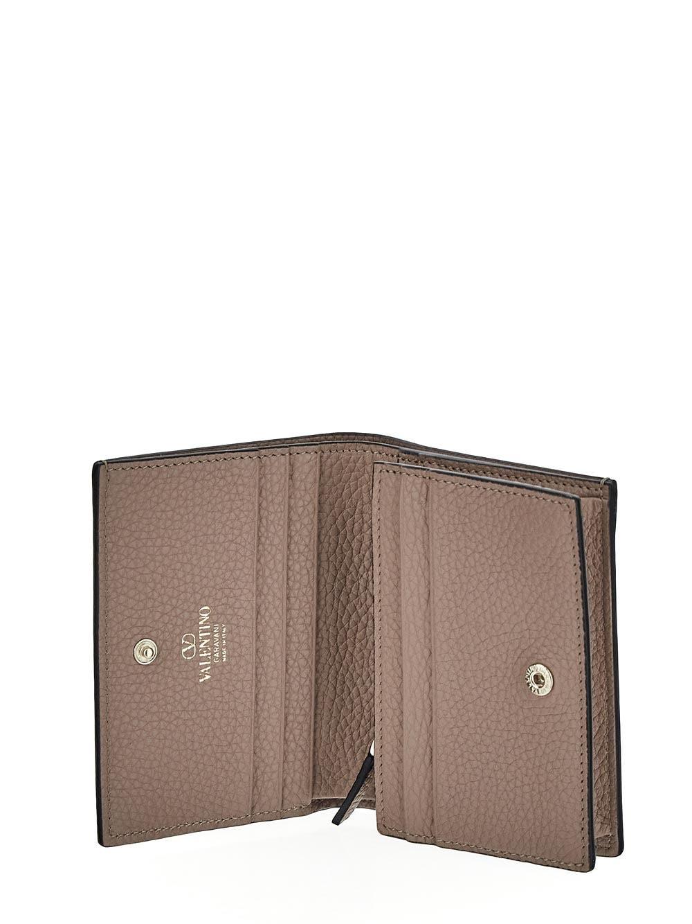 Oluxury Valentino Garavani Small Rockstud Calfskin Wallet