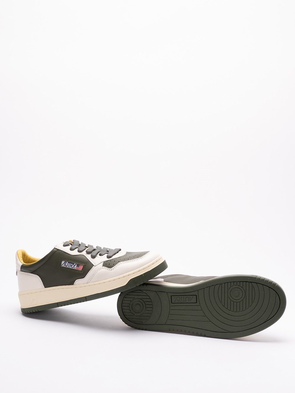 Autry `Medalist` Low-Top Sneakers