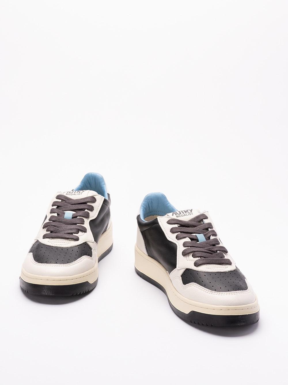 Autry `Medalist` Low-Top Sneakers