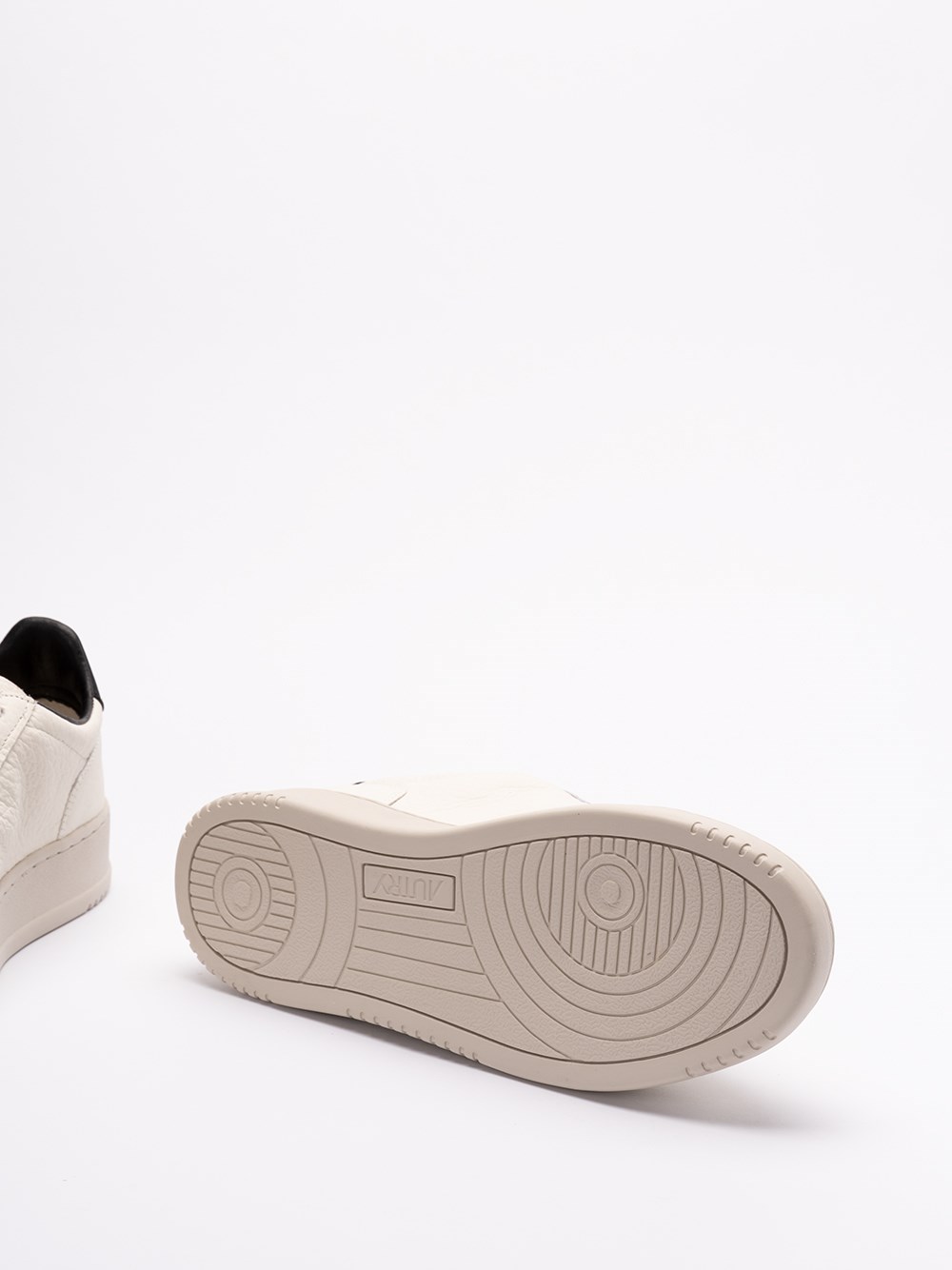 Autry `Medalist` Low-Top Sneakers