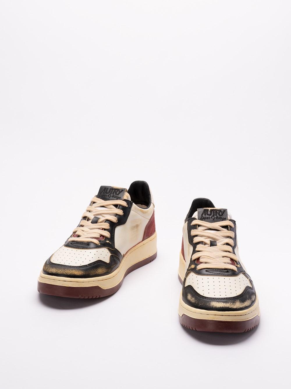 Autry `Sup Vint` Low-Top Sneakers
