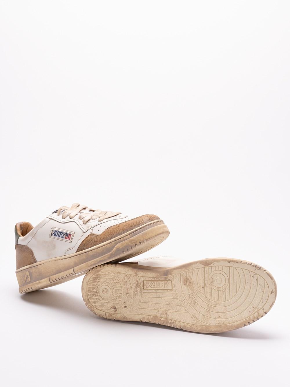 Autry `Sup Vint` Low-Top Sneakers