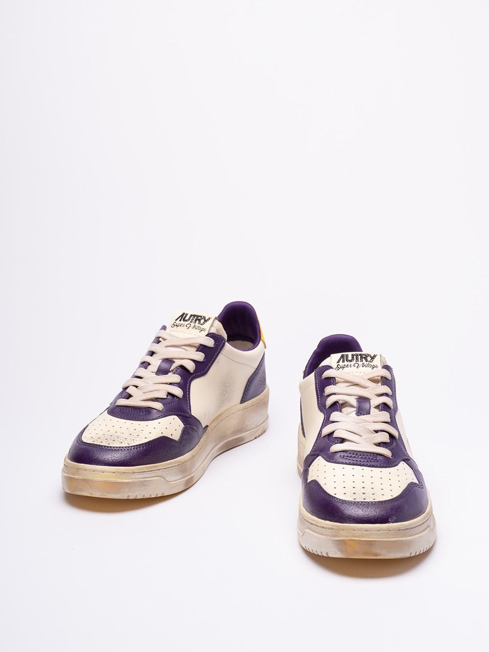 Autry `Sup Vint` Low-Top Sneakers