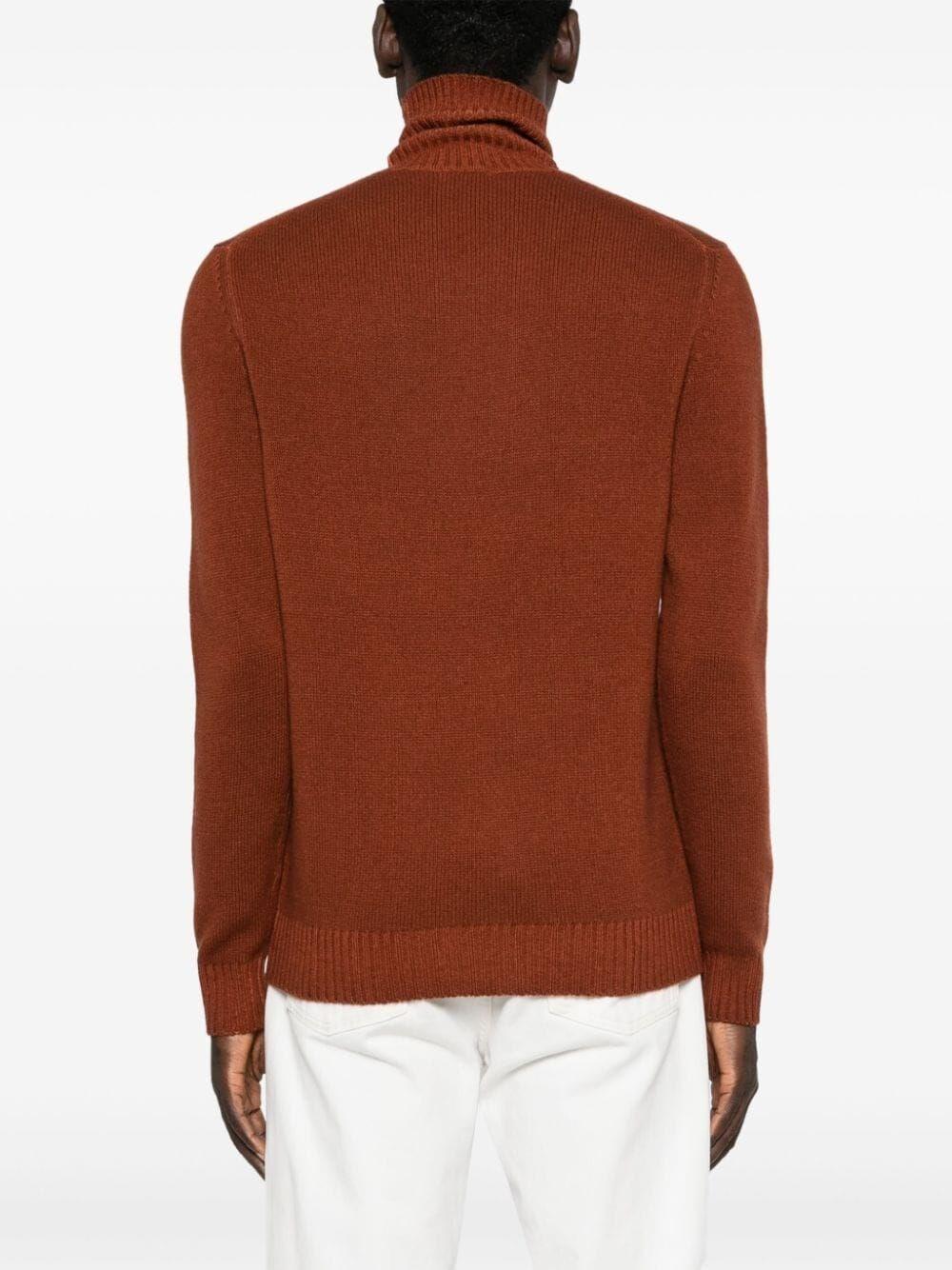 Malo Long Sleeve Turtle-Neck Sweater