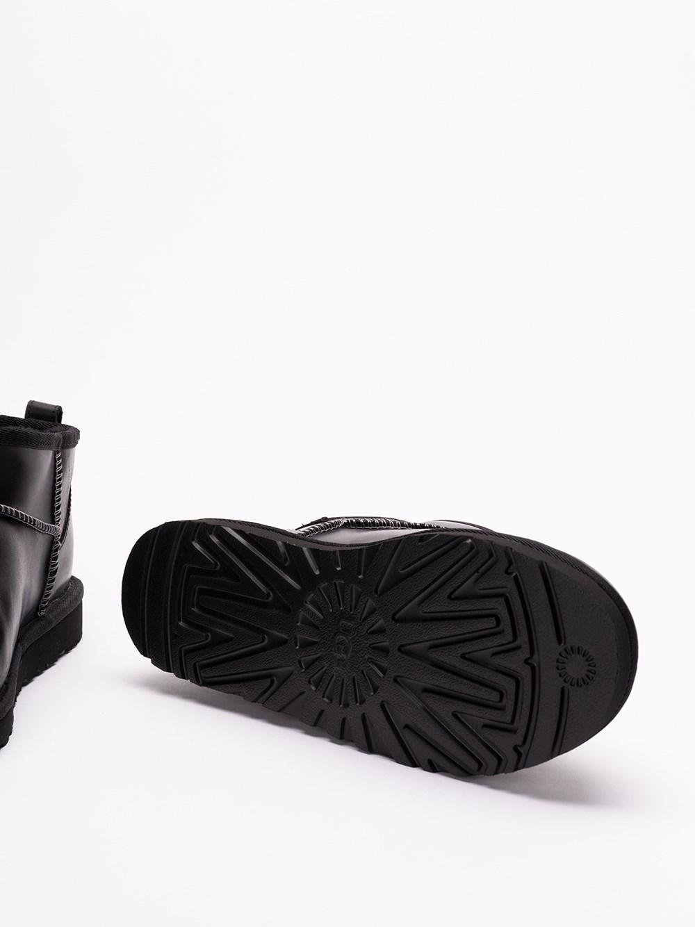 Ugg `Classic Ultra Mini Leather Regen` Boots