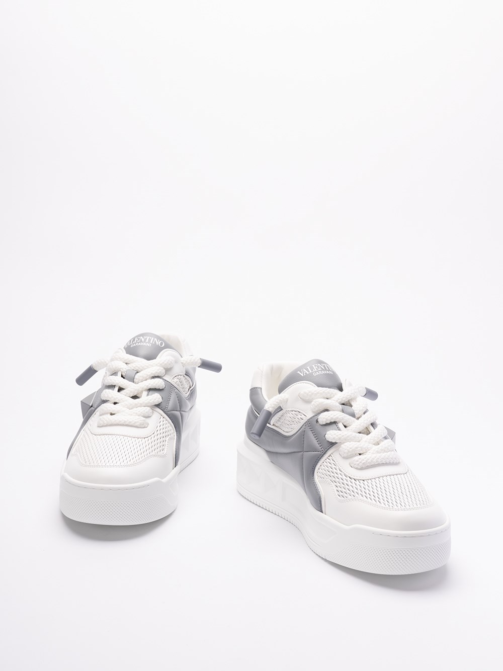 Valentino Garavani `One Stud XL` Sneakers