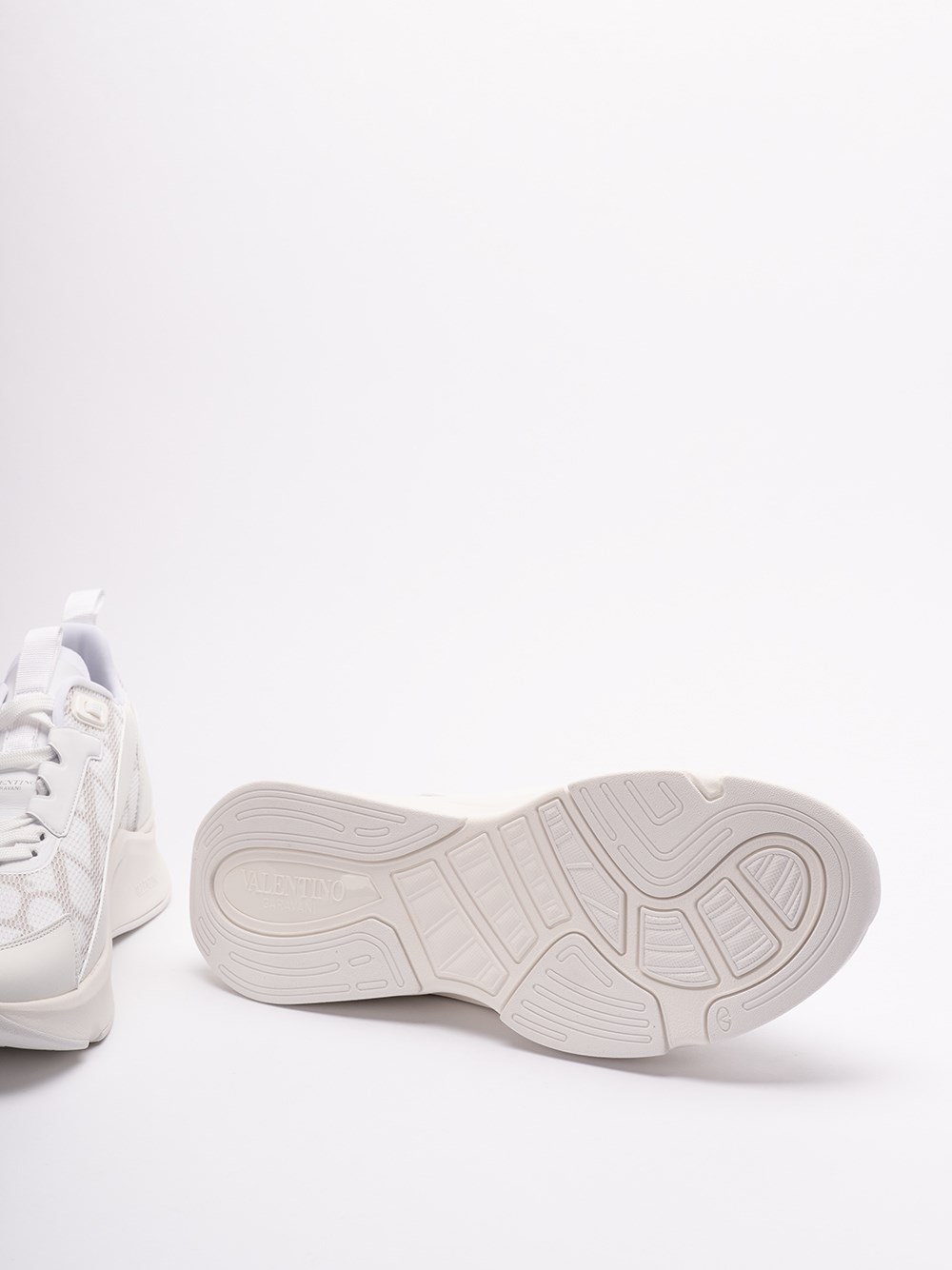 Valentino Garavani `True Act` Sneakers