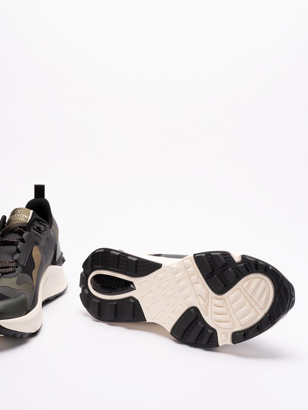 Valentino Garavani `True Act` Sneakers