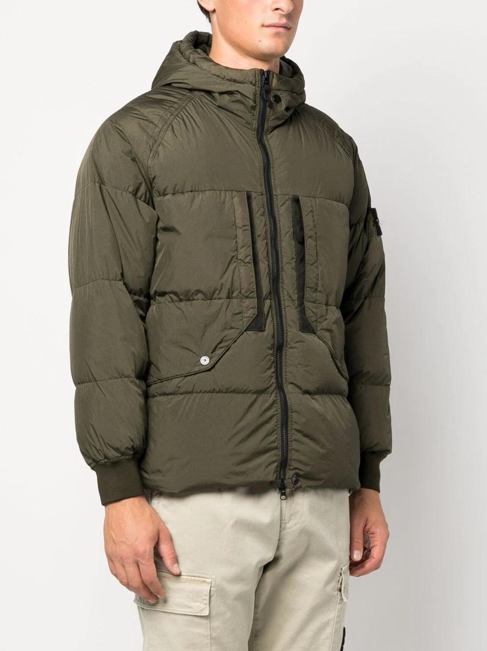 STONE ISLAND 40723 Garment Dyed Crinkle Reps Recycled Nylon Down