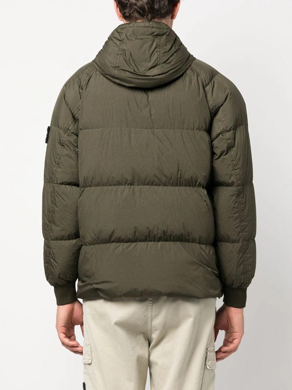 STONE ISLAND 40723 Garment Dyed Crinkle Reps Recycled Nylon Down